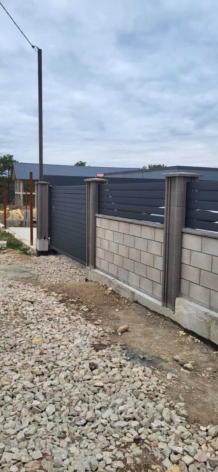 Забор-ранчо из металлопланкена 28м RAL7024 Серый Графит МАТТЕ фото 2 в Оренбурге