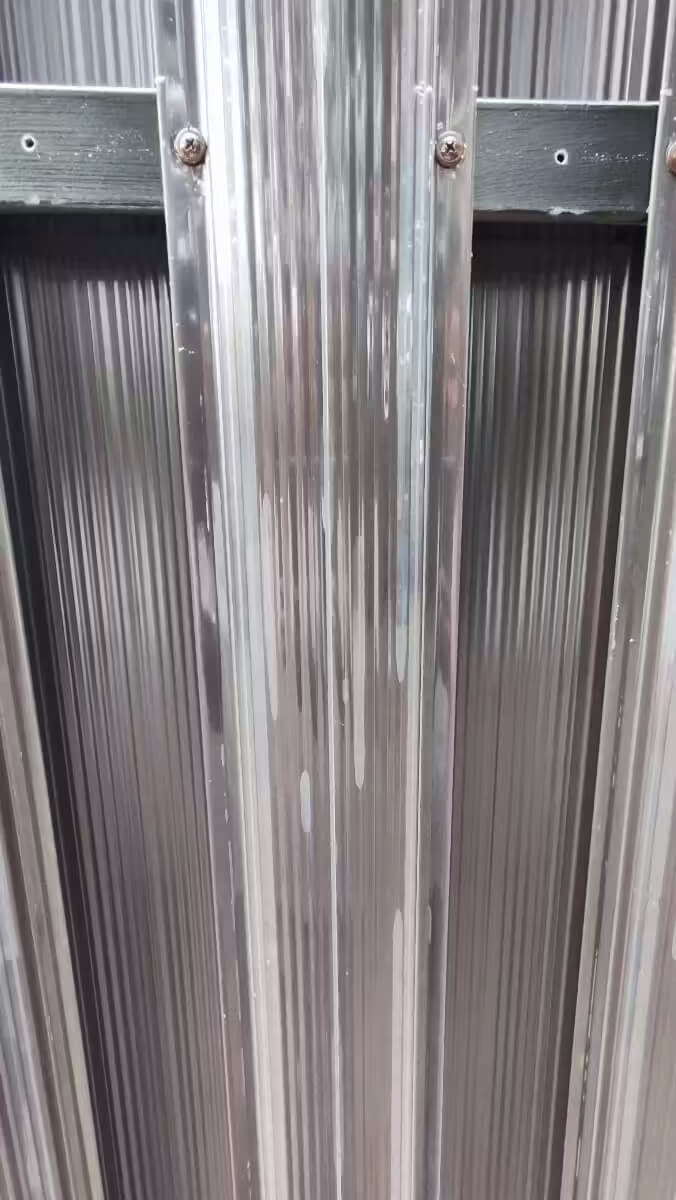 Забор из евроштакетника 22м RAL8019/8019 Темный Шоколад двусторонний фото 3 в Оренбурге