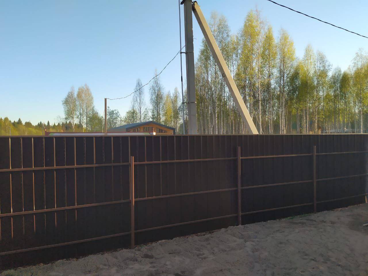 Забор из металлосайдинга ЕВРО-БРУС 25м Темный Каштан 3D Принтек фото 5 в Оренбурге