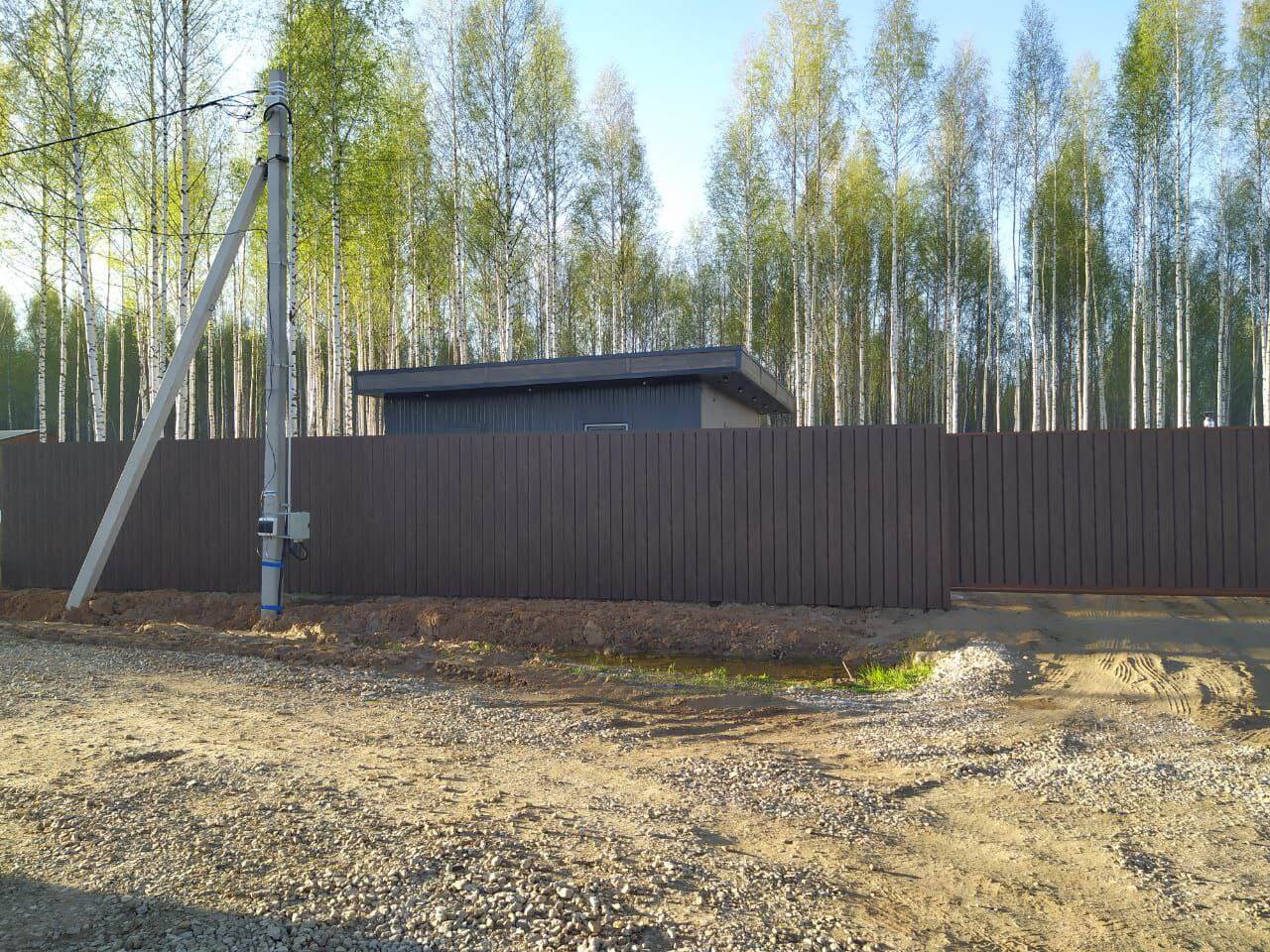 Забор из металлосайдинга ЕВРО-БРУС 25м Темный Каштан 3D Принтек фото 1 в Оренбурге